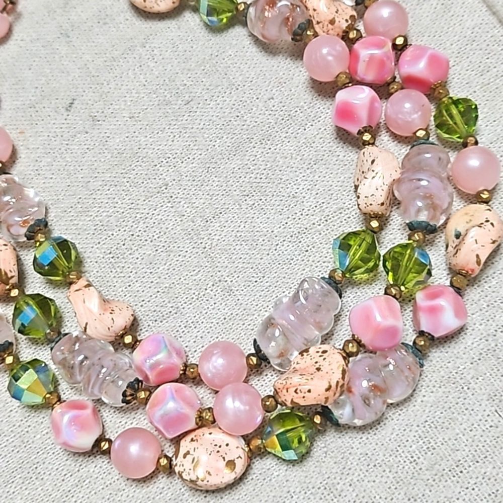 Vintage 60s Regency Signed Rare Gilt Pink Art Glass Rhinestone Crystal Necklace - Picture 3 of 8